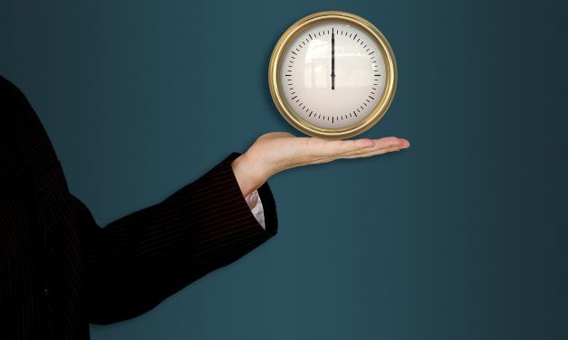Cómo ayudar a un empleado que tiene dificultades con la gestión del tiempo