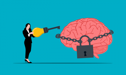 ¿Debería hablar con su jefe acerca de su salud mental?