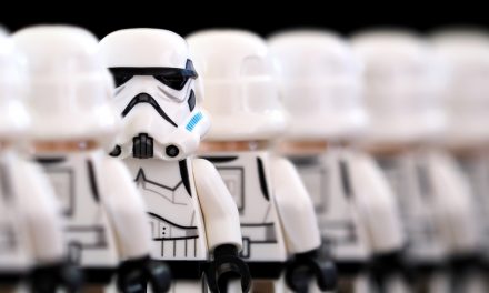 Deje de decirle a los introvertidos que actúen como extrovertidos