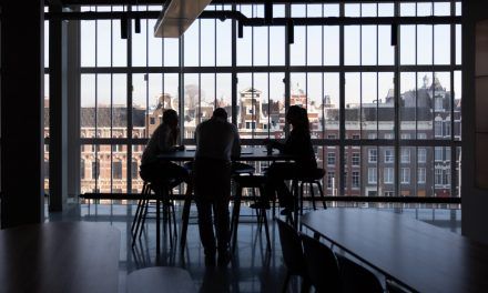 Cómo pedirle a alguien que sea una referencia laboral