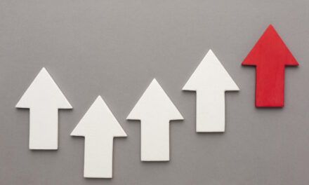No espere a los ciclos de ascensos para abogar por sus mejores empleados