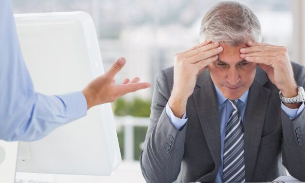 10 señales de un jefe tóxico y cómo protegerse