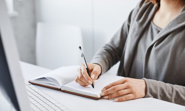 Cómo hacer que su redacción empresarial pase de ser «promedio» a «excelente»