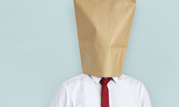 ¿Tomar unas vacaciones desencadena el síndrome del impostor?
