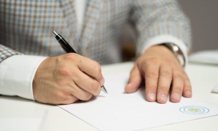 Para hacer mejores contrataciones, aprenda qué predice el éxito