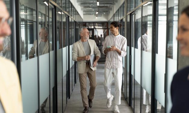 3 formas sencillas de orientar a los empleados en el flujo de trabajo