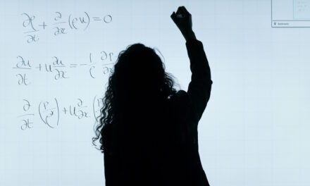 Argumentos a favor de perfeccionar sus habilidades matemáticas en la era de la IA