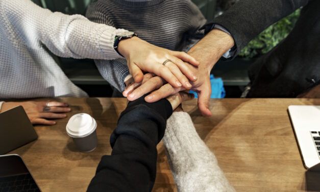 Las prácticas de gestión que hacen que la propiedad de los empleados genere resultados reales